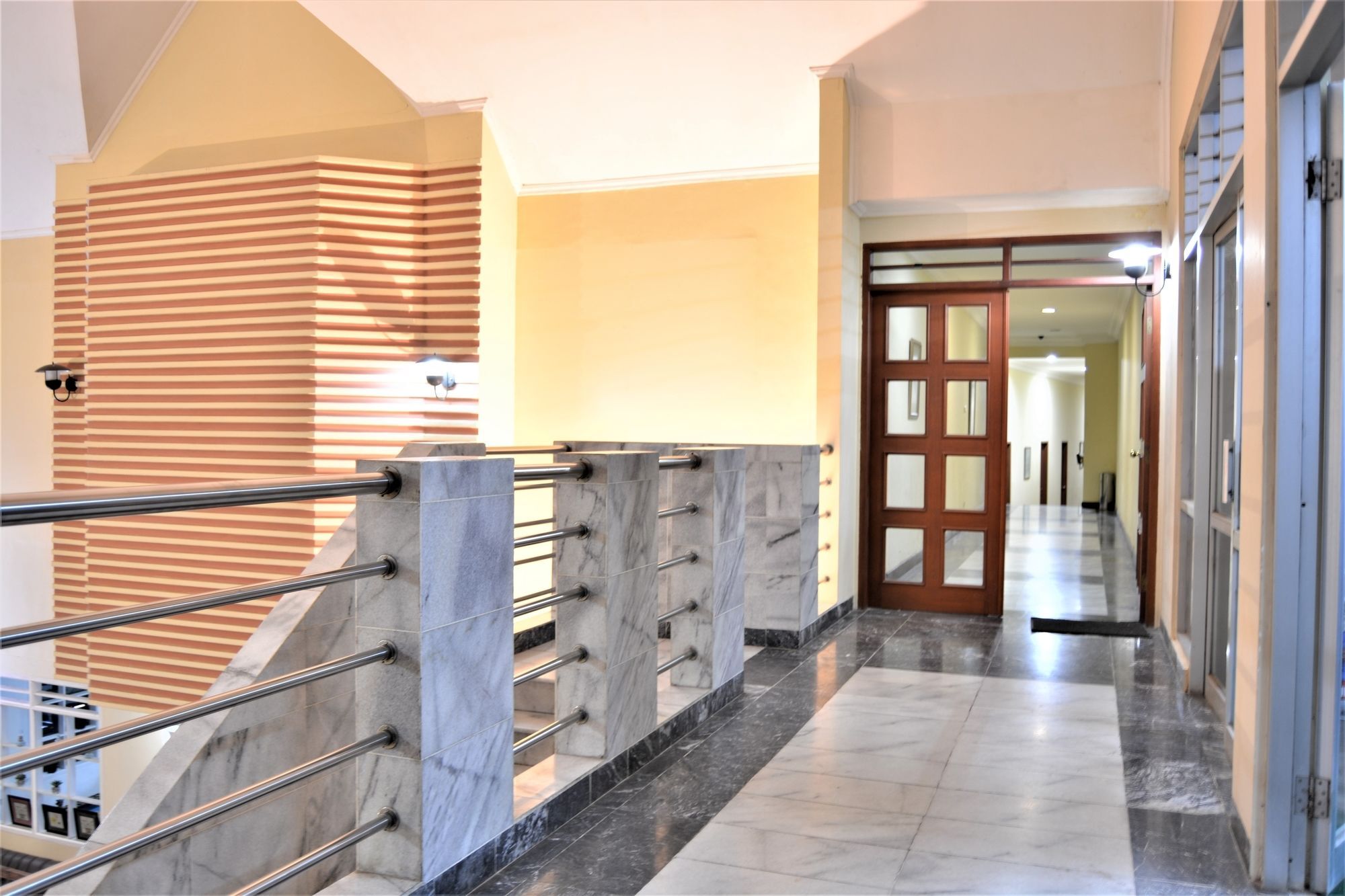 Zen Rooms Basic Cipanas Km.78 Zewnętrze zdjęcie